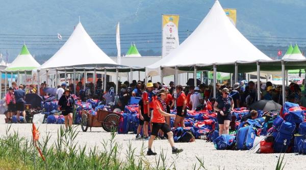 South Korea begins evacuating thousands of scouts ahead of typhoon